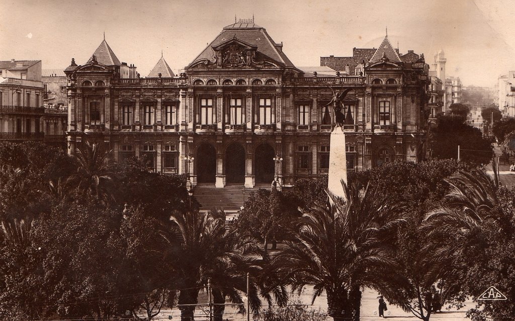 60 la mairie.JPG